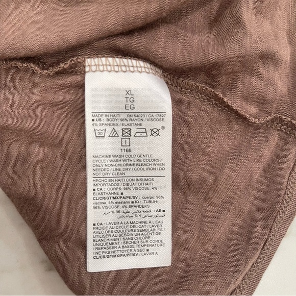 NWOT! Old Navy Brown Long Tank Top - Picture 11 of 14